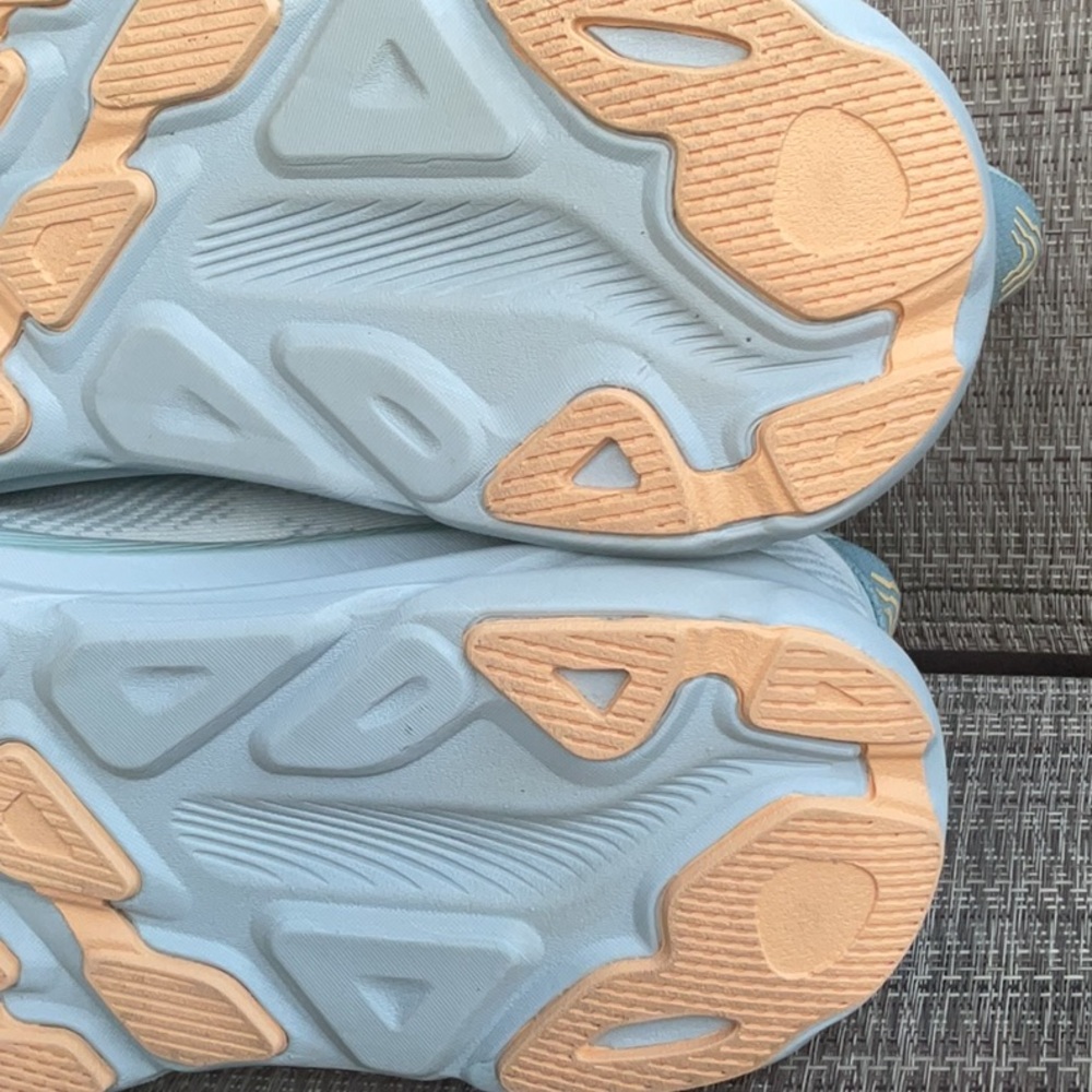 Hoka Women's Blue Athletic Shoes 7 D - Picture 7 of 10